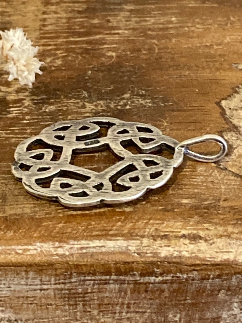 Sterling Silver 925 Celtic Knot Pendant - Picture 7 of 13